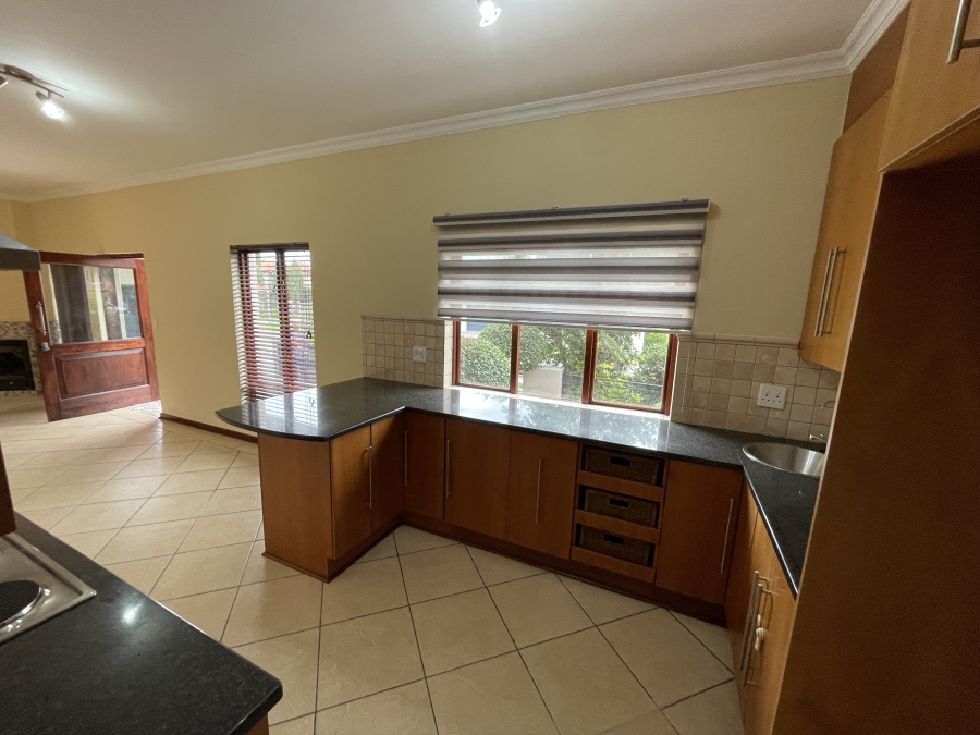 To Let 3 Bedroom Property for Rent in Xanadu Eco Park North West